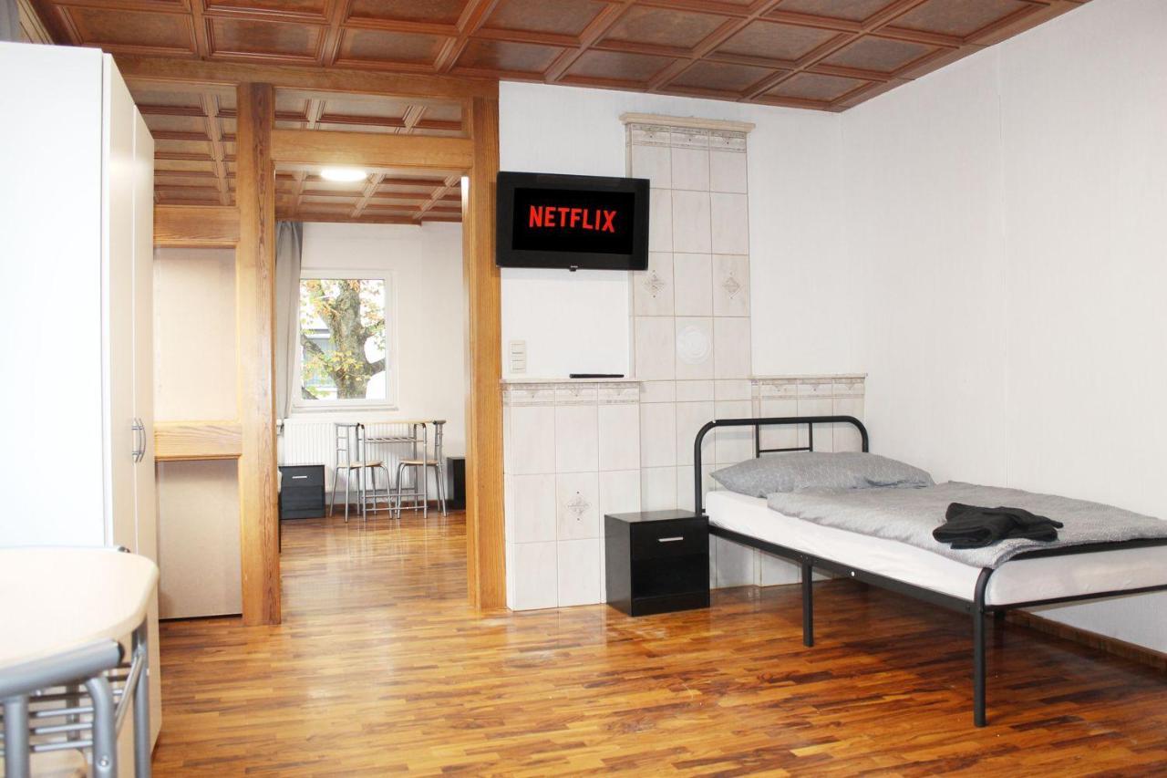 Fully Equipped Apartments Bonnigheim ภายนอก รูปภาพ
